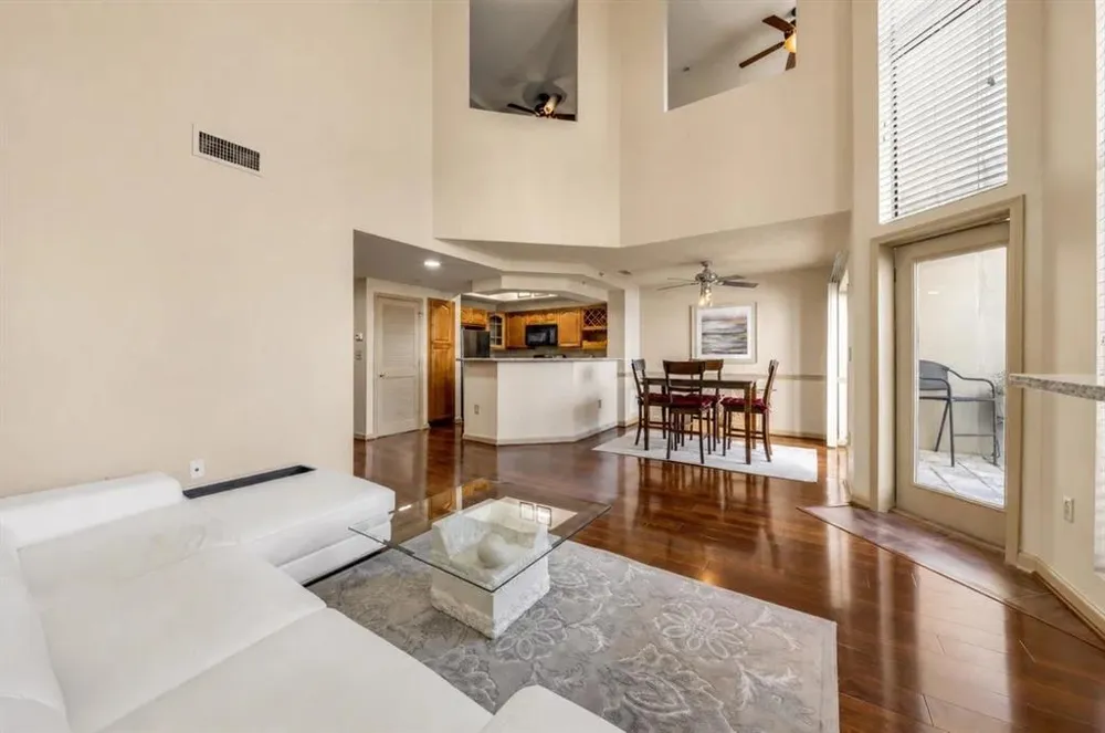 795 Hammond Drive #2407 Sandy Springs, GA 30328