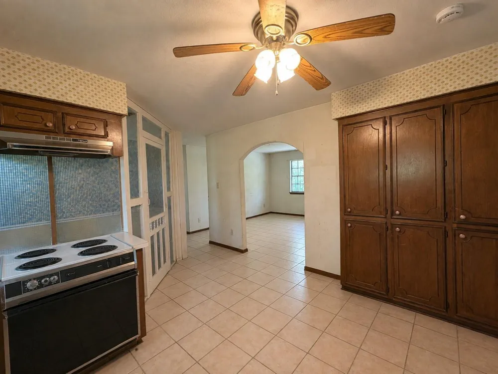 11325 32nd Street Santa Fe, TX 77510