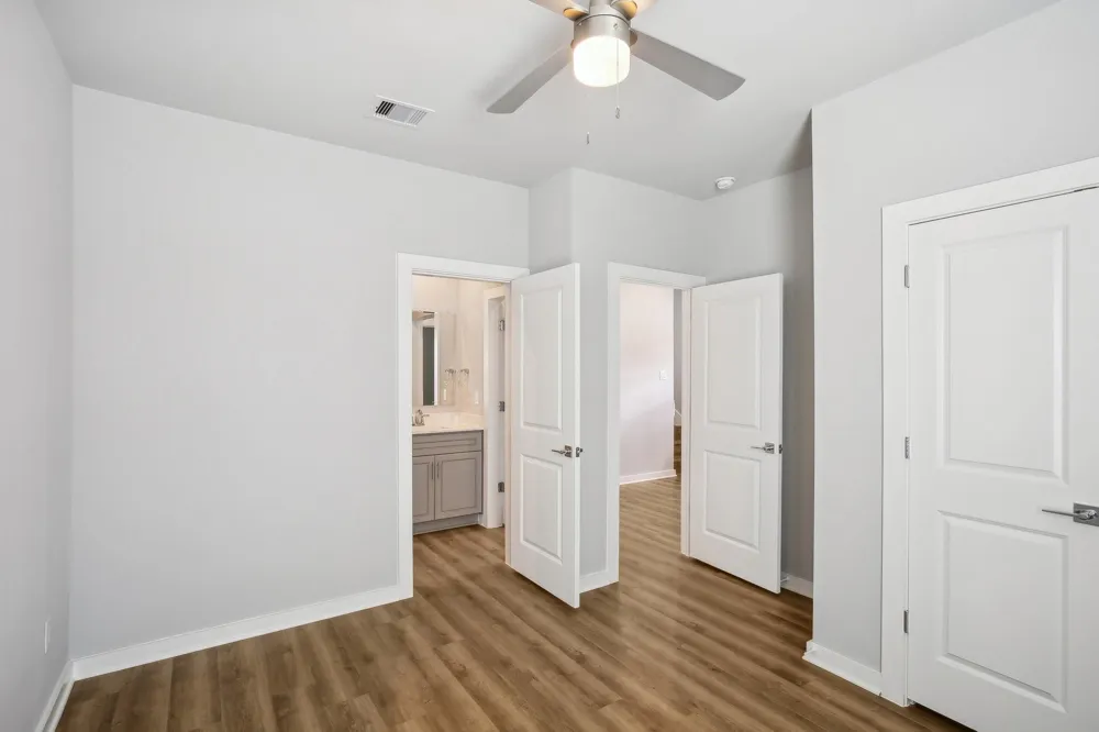 5741 Spring Stuebner Rd Spring, TX 77389