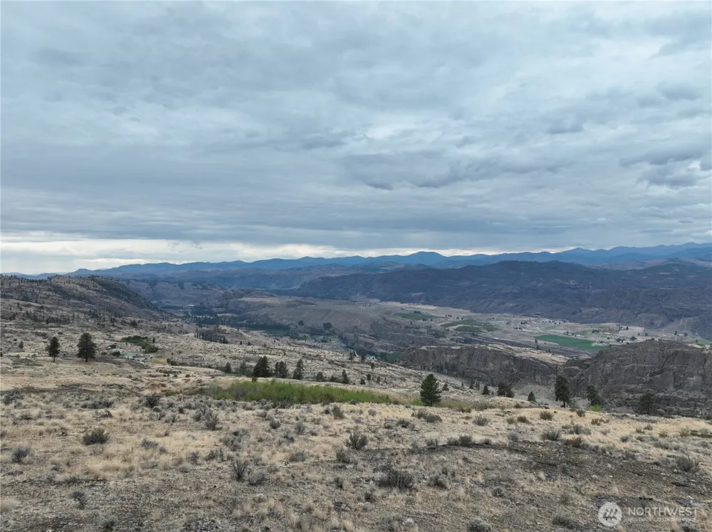 0 McLaughlin Canyon Road Tonasket, WA 98855