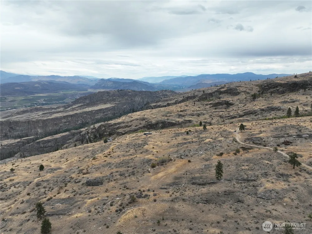 0 McLaughlin Canyon Road Tonasket, WA 98855