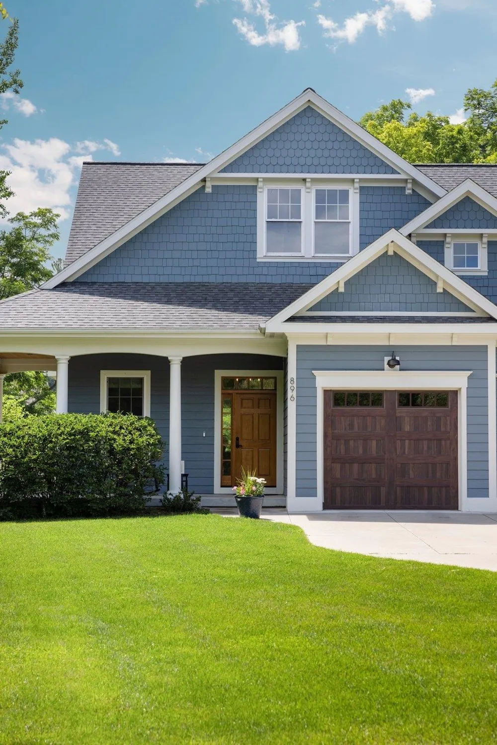 896 Incochee Woods Drive Garfield Charter Township, MI 49684