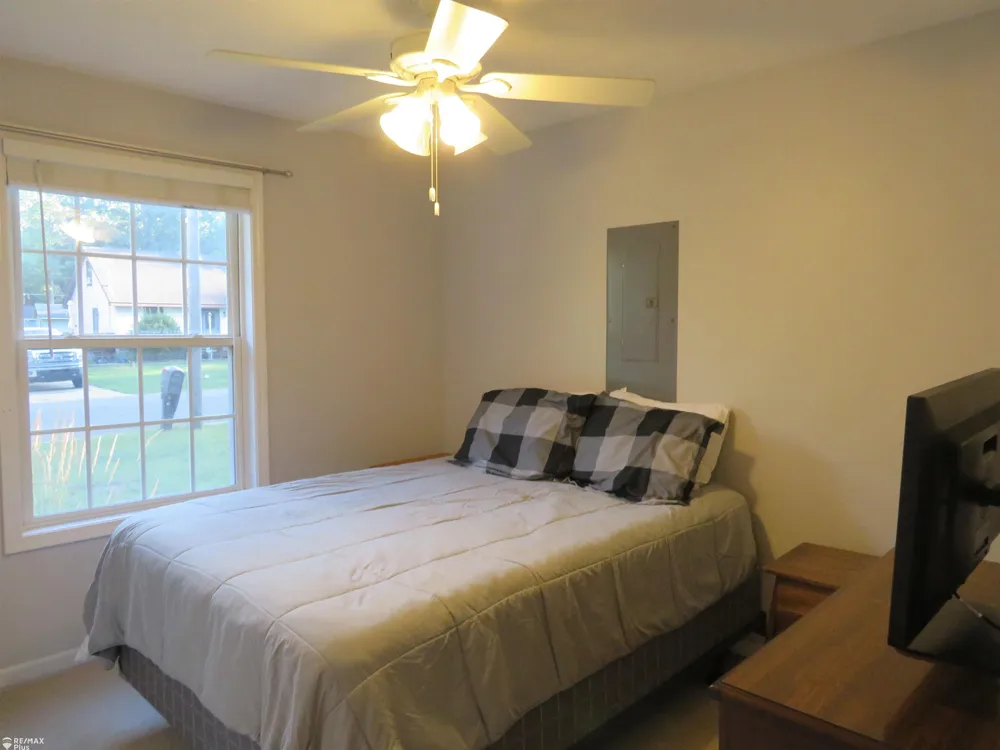 10369 W Higgins Lake Road Lyon Township, MI 48653