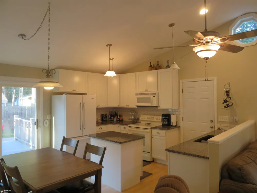 10369 W Higgins Lake Road Lyon Township, MI 48653