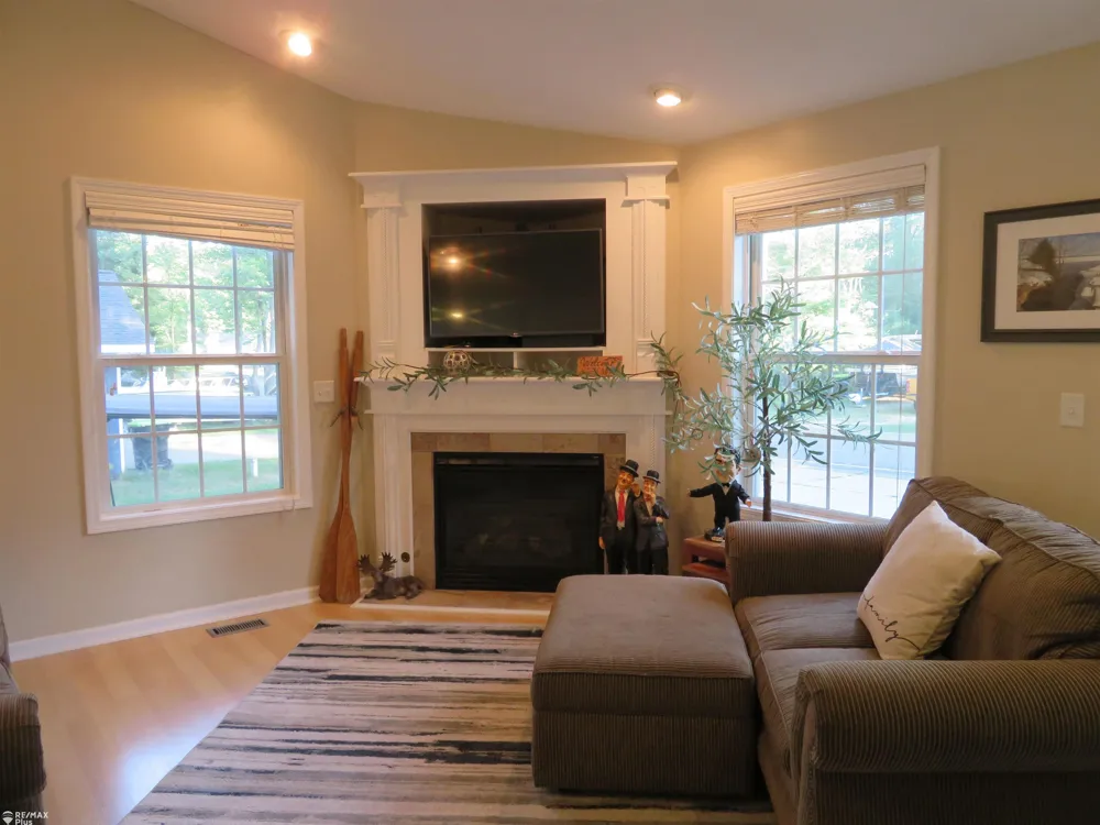 10369 W Higgins Lake Road Lyon Township, MI 48653