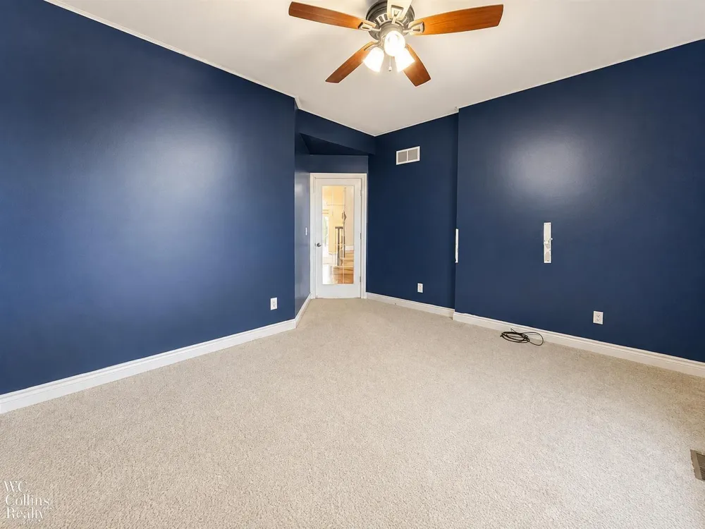 39710 W Offshore Drive Harrison Charter Township, MI 48045