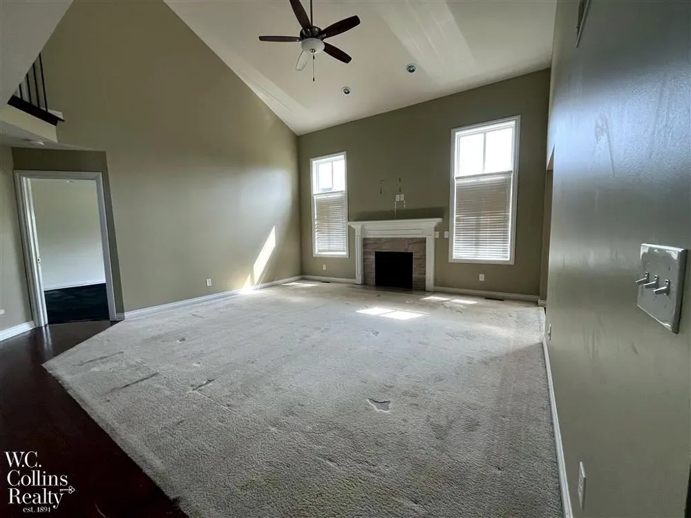 39710 W Offshore Drive Harrison Charter Township, MI 48045
