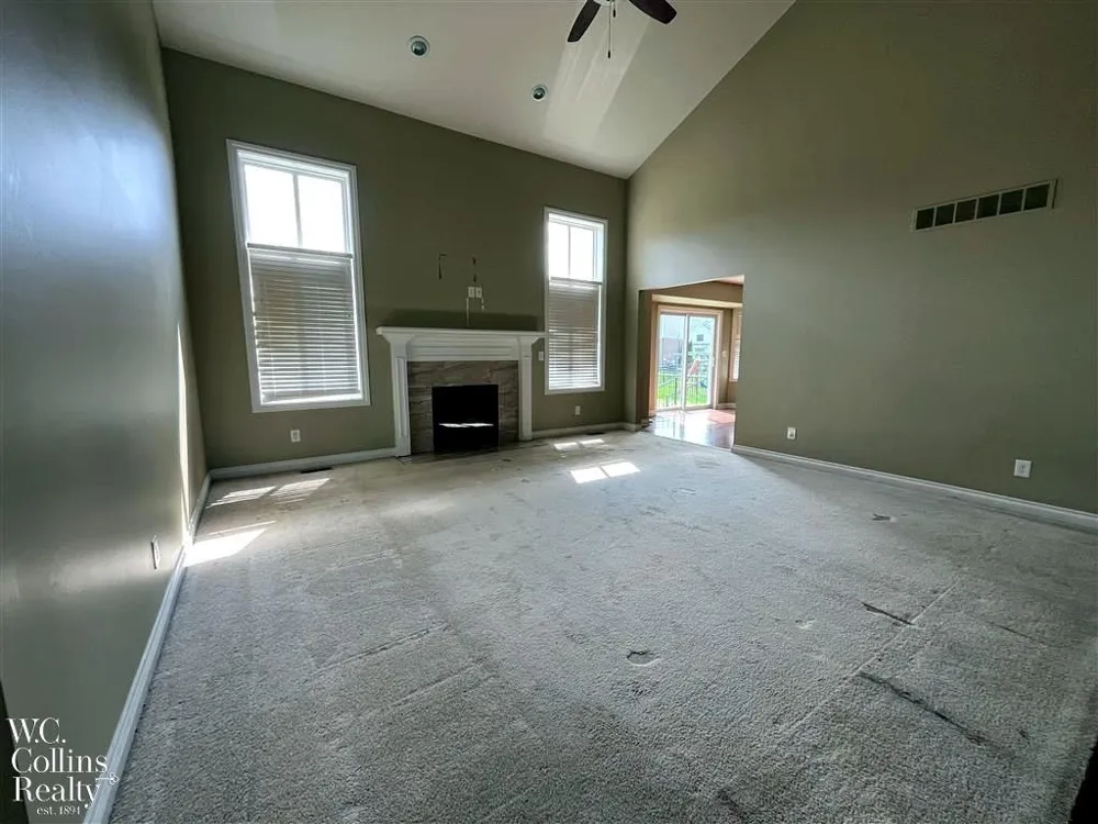 39710 W Offshore Drive Harrison Charter Township, MI 48045