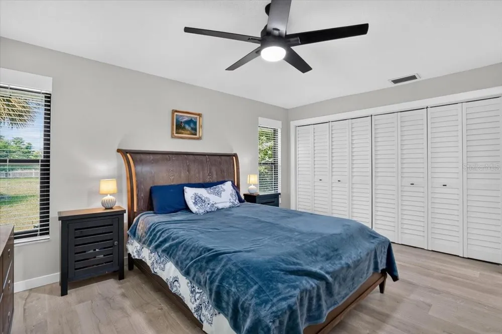 7204 13TH AVENUE W Bradenton, FL 34209