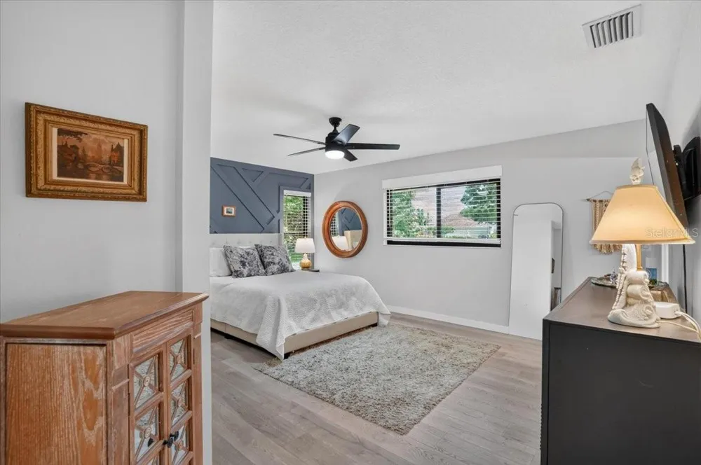 7204 13TH AVENUE W Bradenton, FL 34209