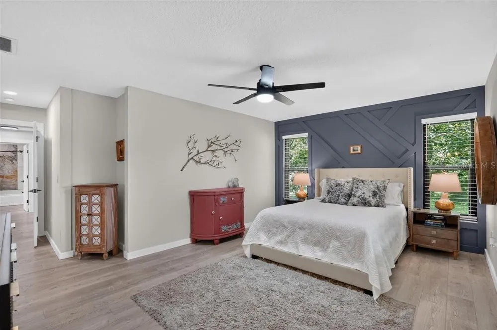 7204 13TH AVENUE W Bradenton, FL 34209