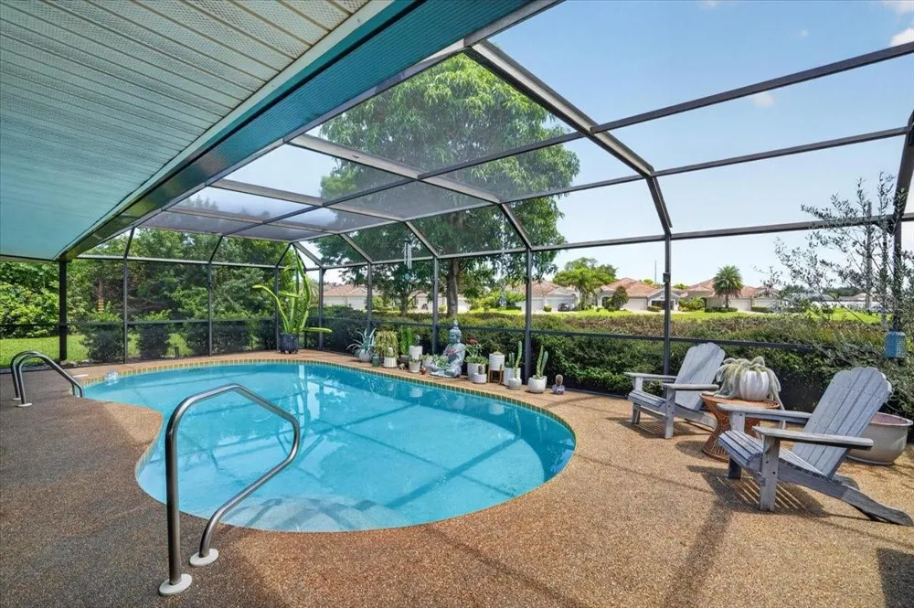 7204 13TH AVENUE W Bradenton, FL 34209