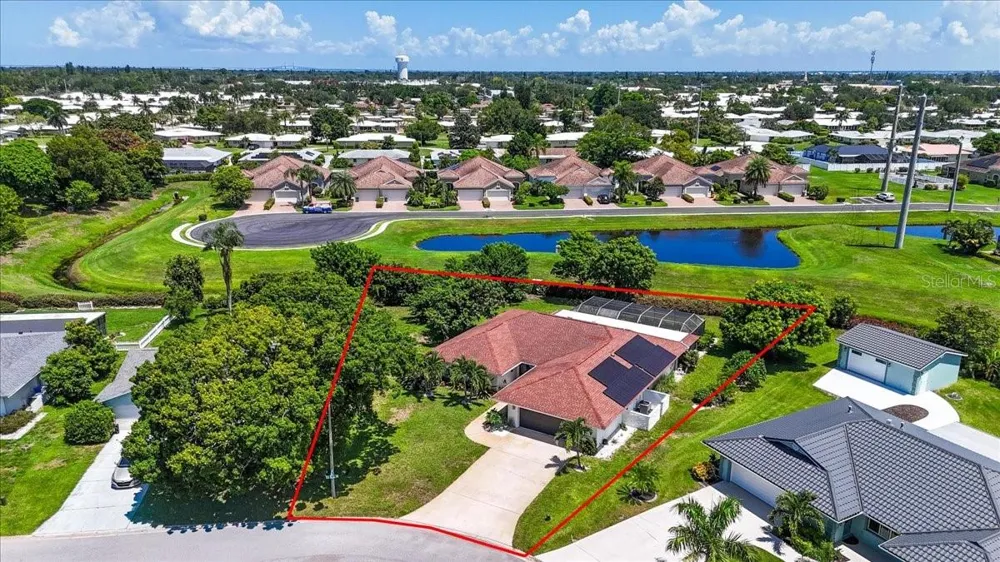 7204 13TH AVENUE W Bradenton, FL 34209