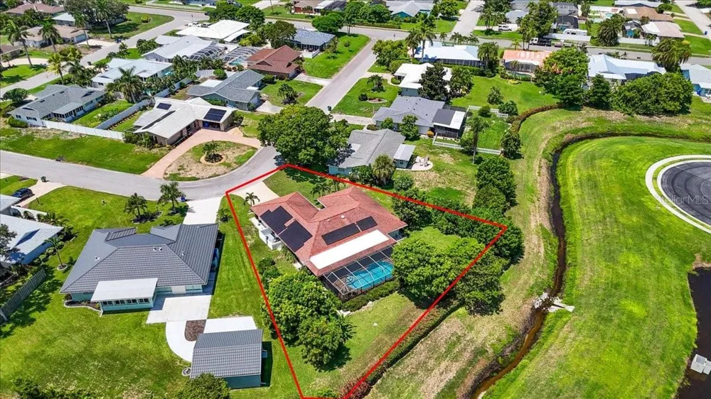 7204 13TH AVENUE W Bradenton, FL 34209