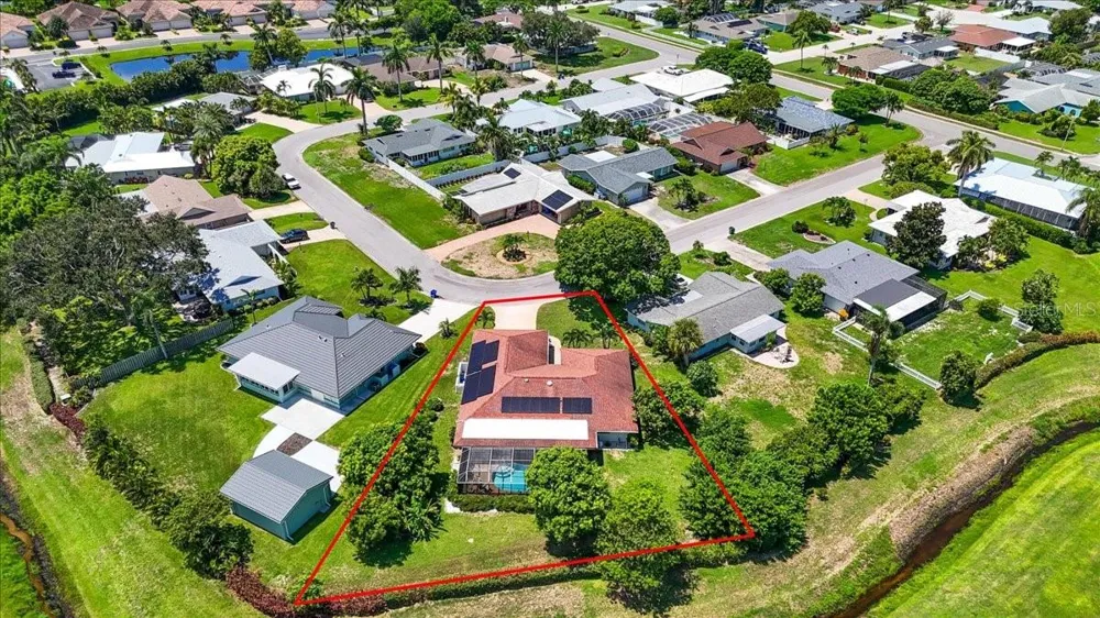 7204 13TH AVENUE W Bradenton, FL 34209