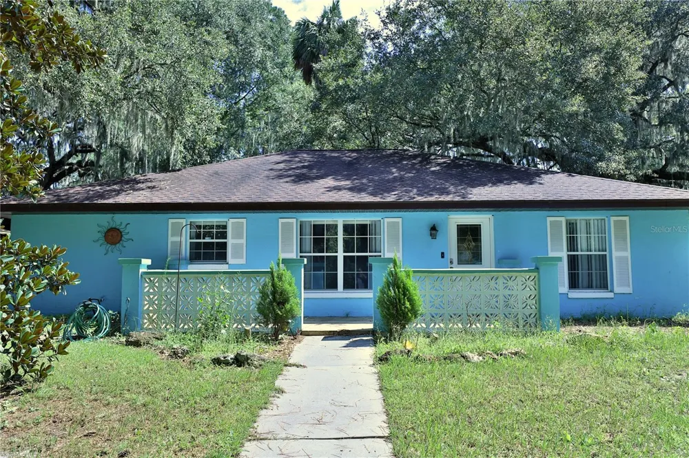 8465 NW 186TH STREET Reddick, FL 32686