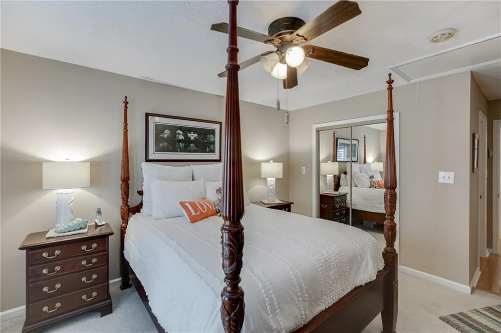 215 Heath Cove Lavonia, GA 30553