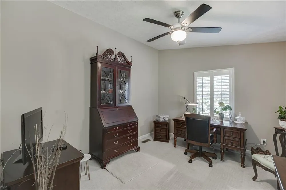 215 Heath Cove Lavonia, GA 30553