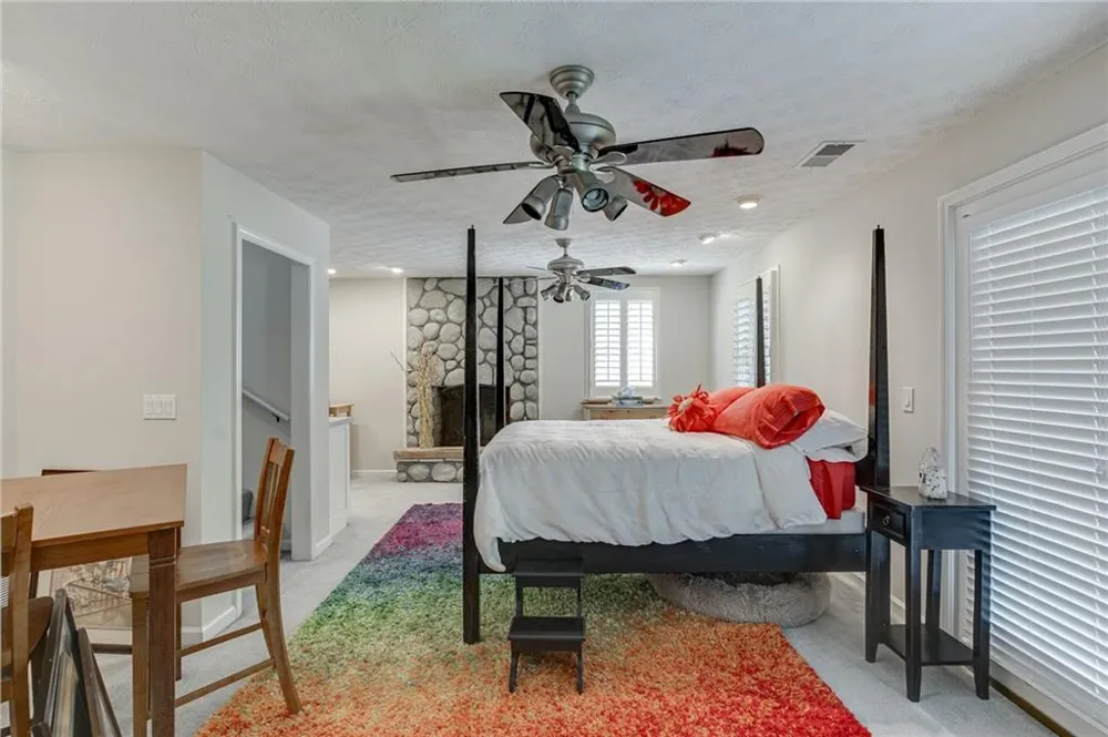 215 Heath Cove Lavonia, GA 30553