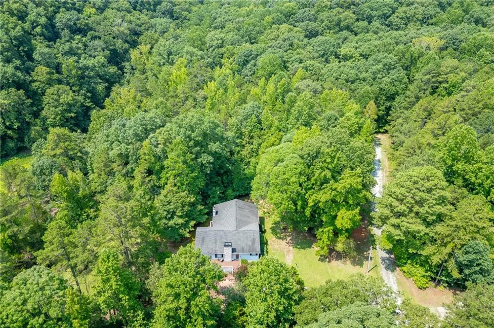 215 Heath Cove Lavonia, GA 30553