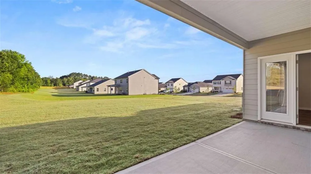 286 Defilippe Road Statham, GA 30666