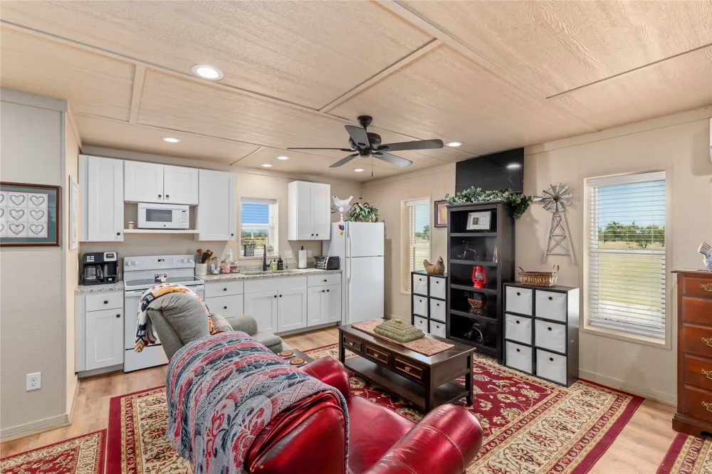 6108 Highway 1689 Sidney, TX 76474