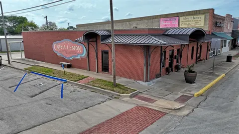 201 Clay Street