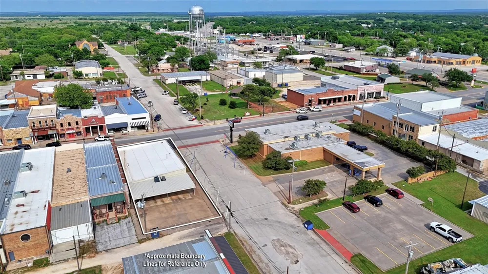 201 Clay Street Nocona, TX 76255