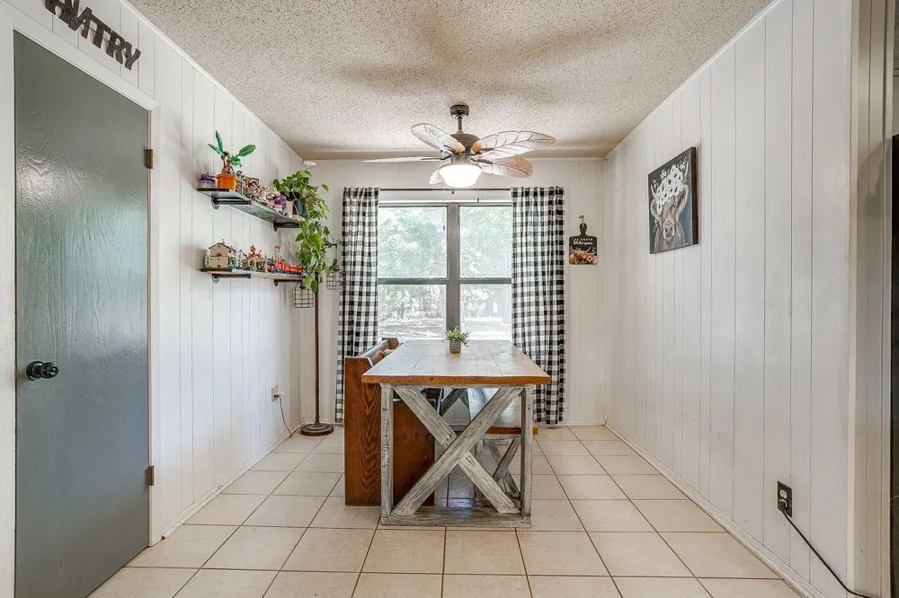 1377 E Gibtown Road Poolville, TX 76487