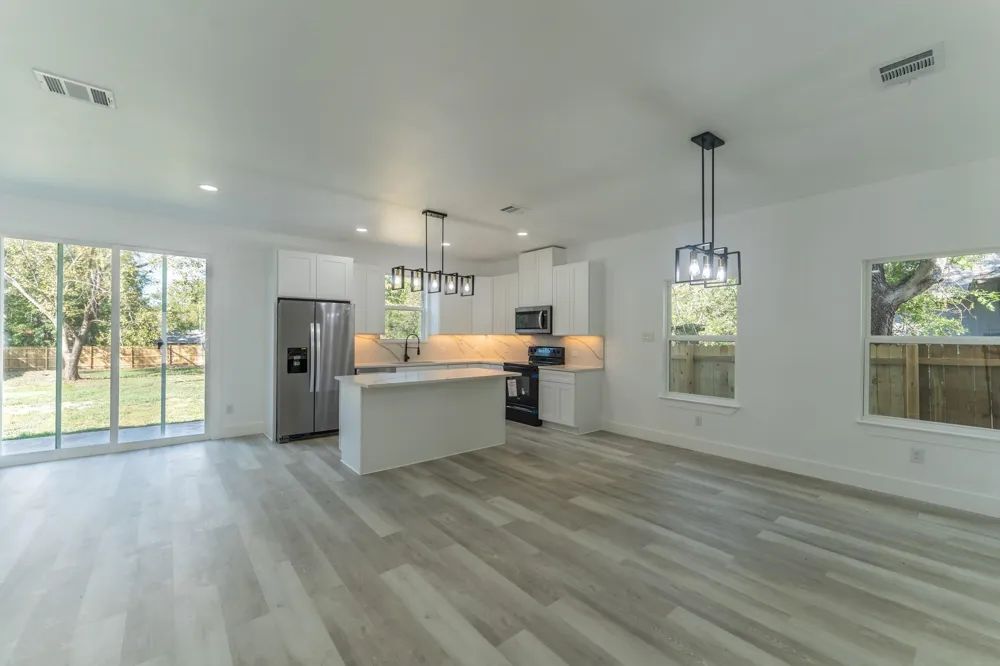 316 Beckham Street W Sulphur Springs, TX 75482