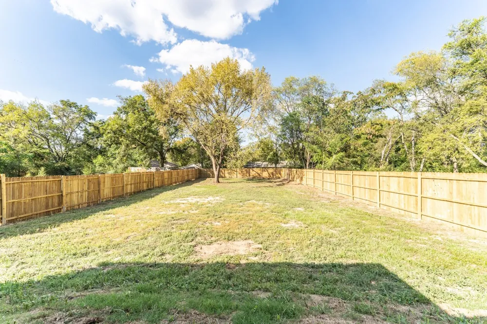 316 Beckham Street W Sulphur Springs, TX 75482