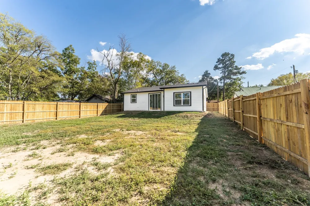 316 Beckham Street W Sulphur Springs, TX 75482