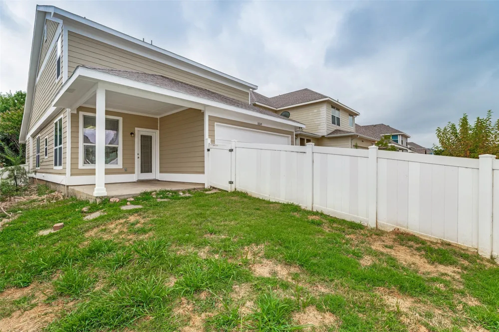 10249 Nantucket Drive Providence Village, TX 76227