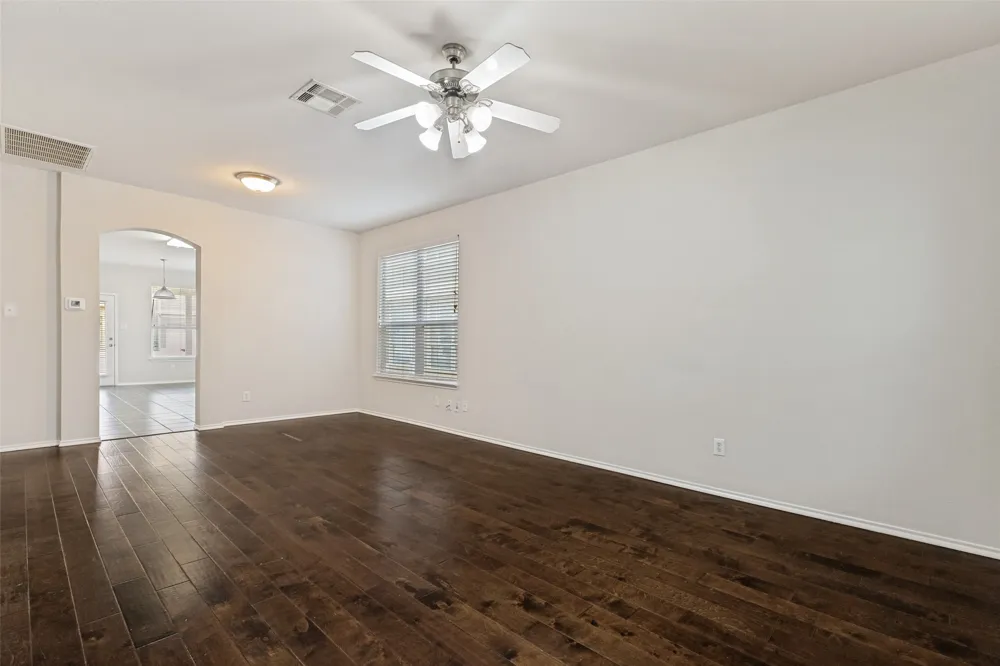 10249 Nantucket Drive Providence Village, TX 76227