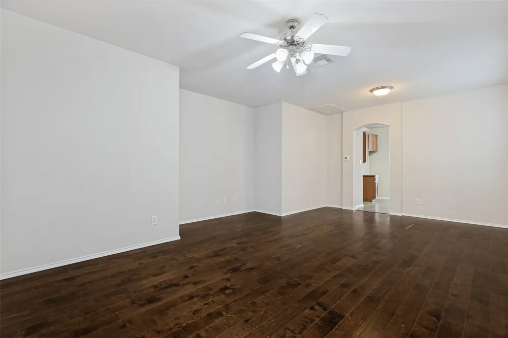 10249 Nantucket Drive Providence Village, TX 76227