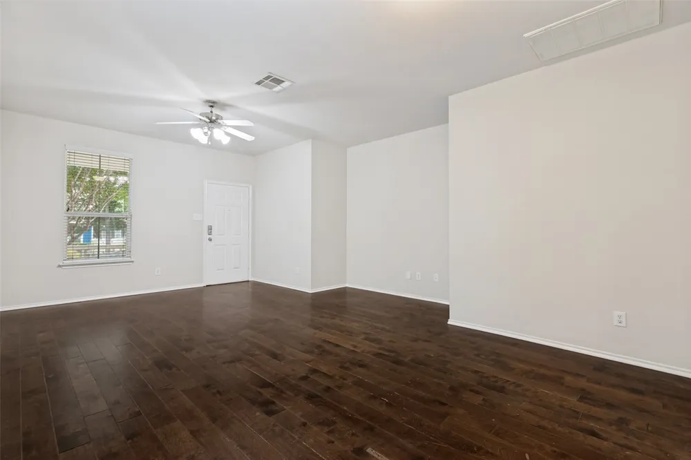 10249 Nantucket Drive Providence Village, TX 76227