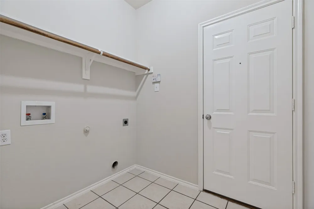 10249 Nantucket Drive Providence Village, TX 76227