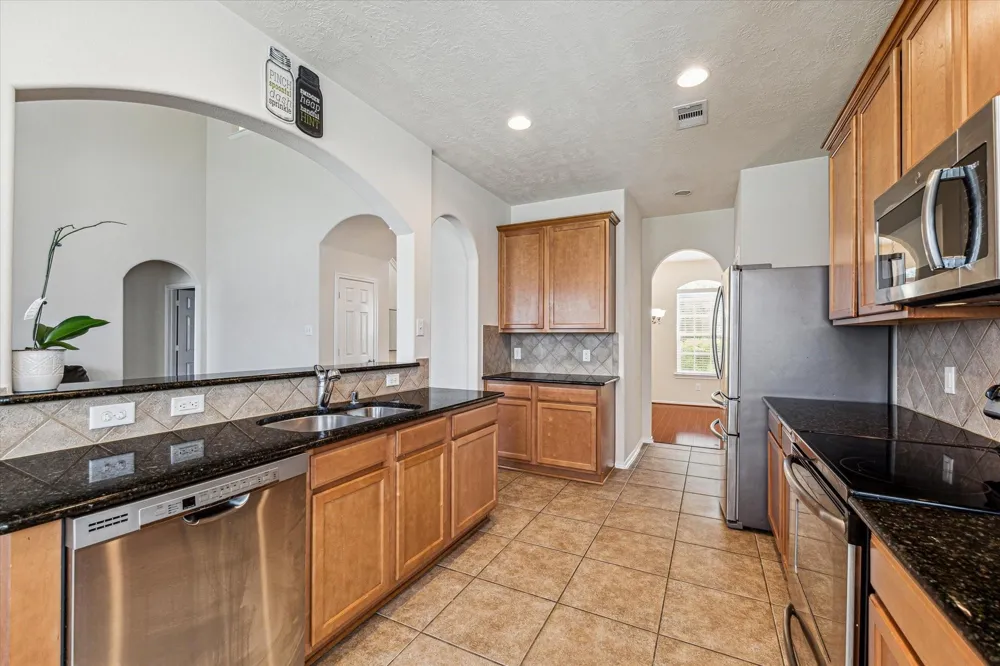 31 Quillwood Place Magnolia, TX 77354