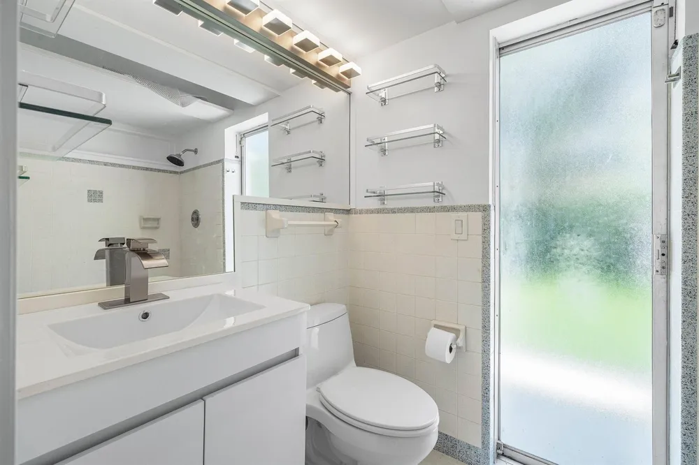 333 NE 24TH STREET Boca Raton, FL 33431