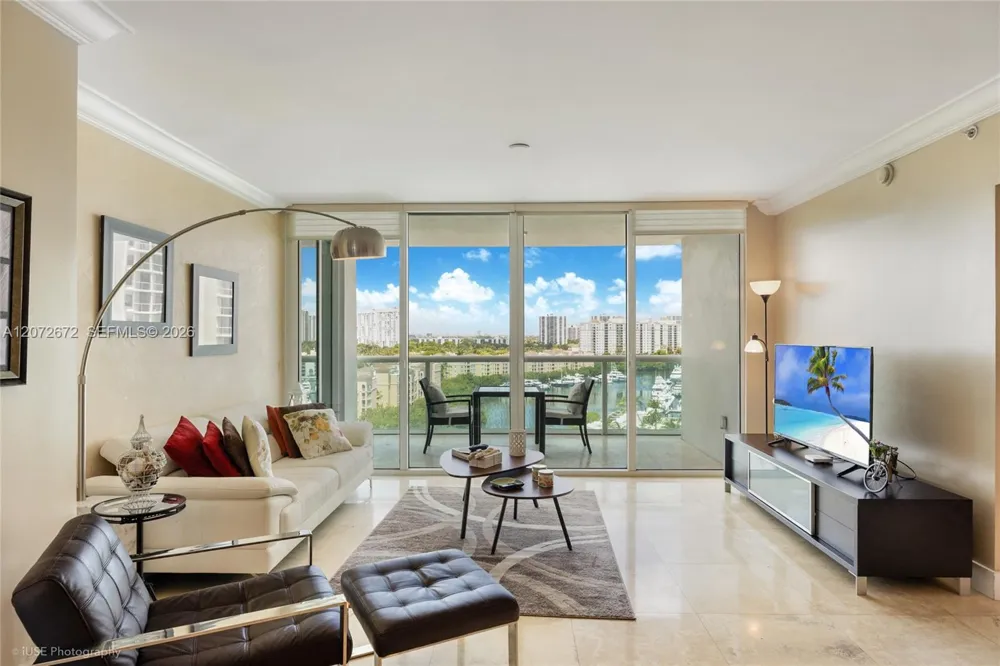 19400 Turnberry Way #922 Aventura, FL 33180