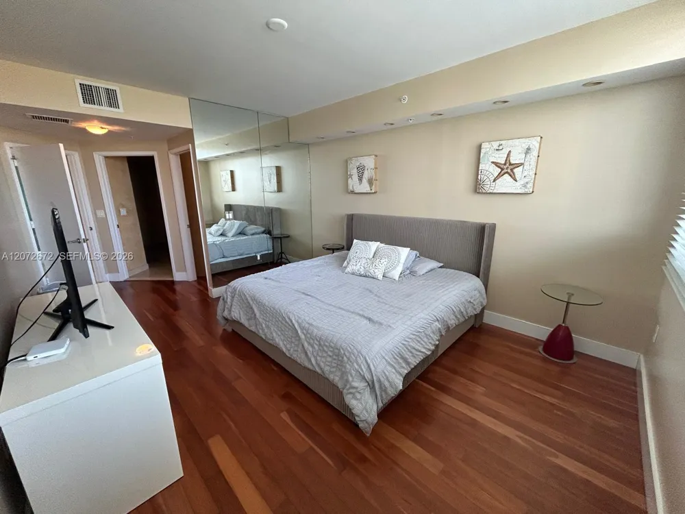 19400 Turnberry Way #922 Aventura, FL 33180