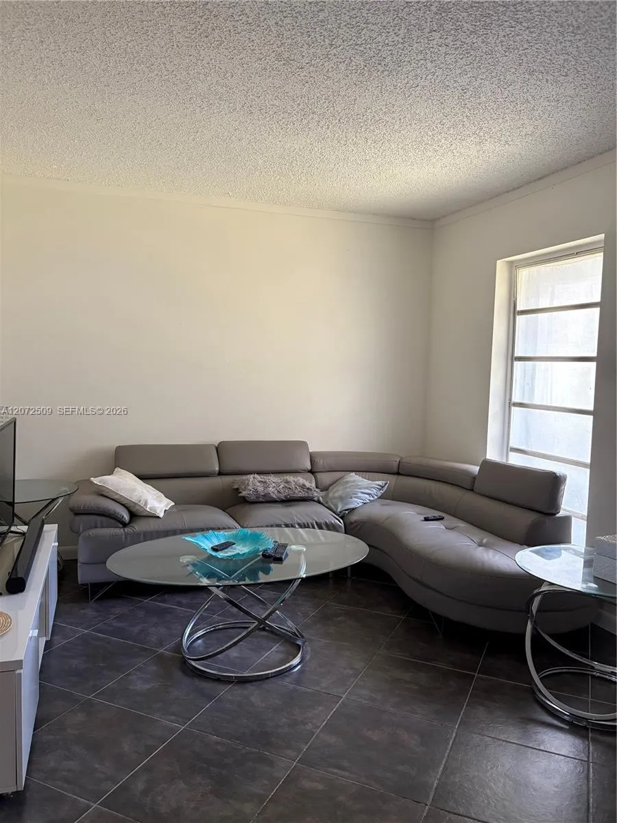 17180 SW 94th Ave #701 Palmetto Bay, FL 33157