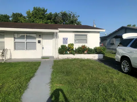 4120 NW 39TH AVENUE