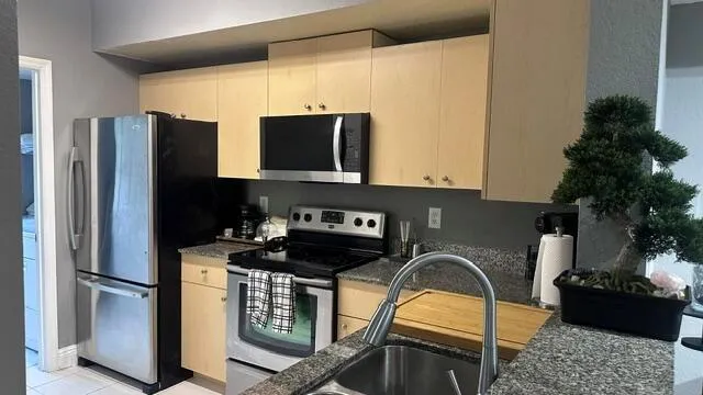 2544 CENTERGATE DRIVE #208 Miramar, FL 33025