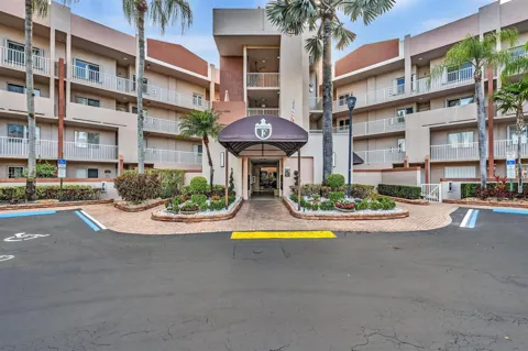 7557 GRANVILLE DRIVE #305