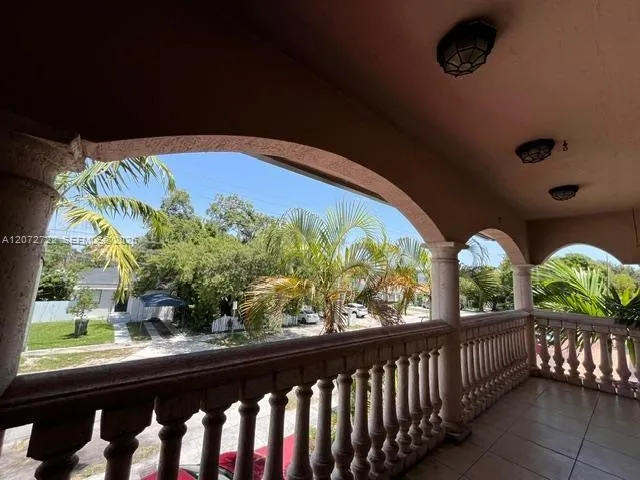 2836 SW 2nd St #2 Miami, FL 33135