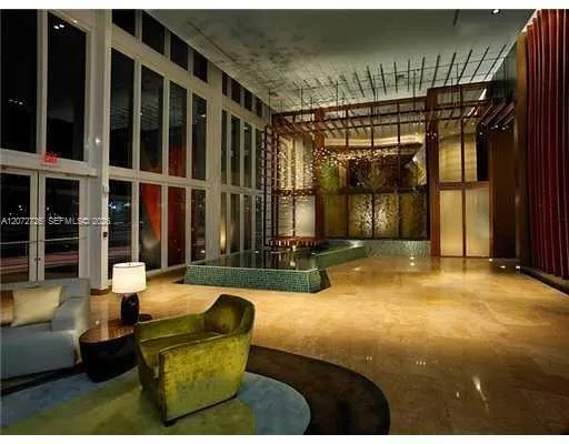 50 W Biscayne Blvd #3907 Miami, FL 33132