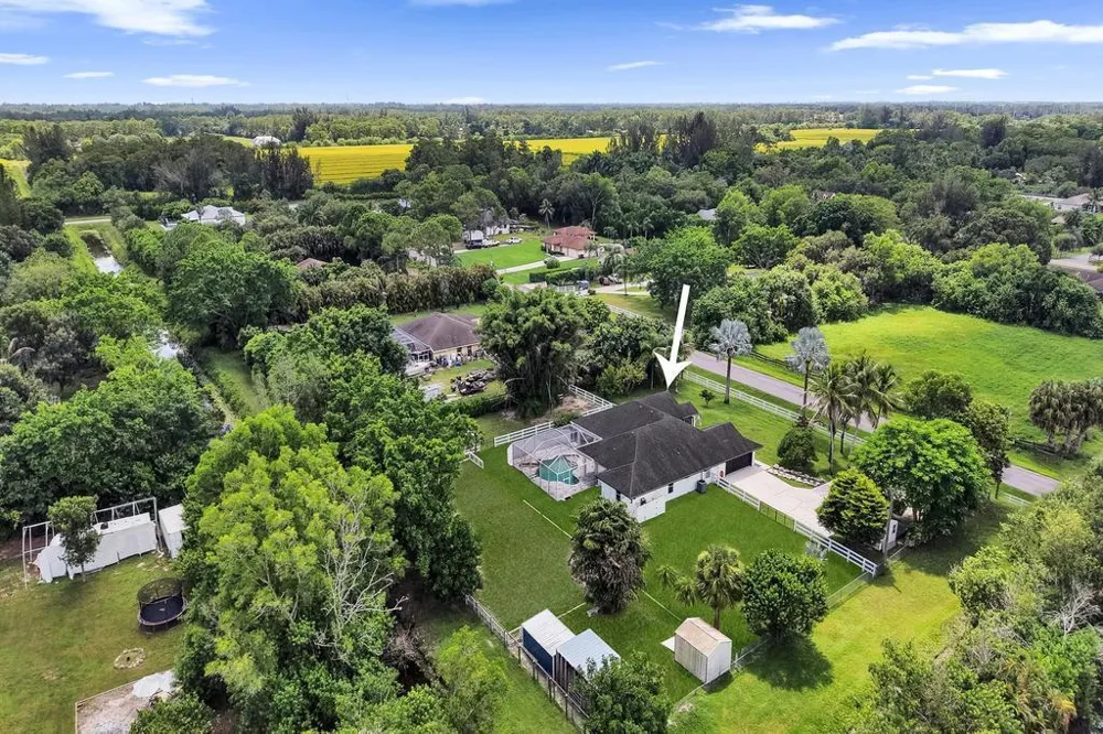 16137 E Aintree Drive Loxahatchee, FL 33470