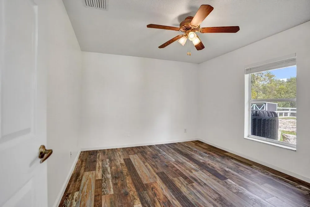 16137 E Aintree Drive Loxahatchee, FL 33470