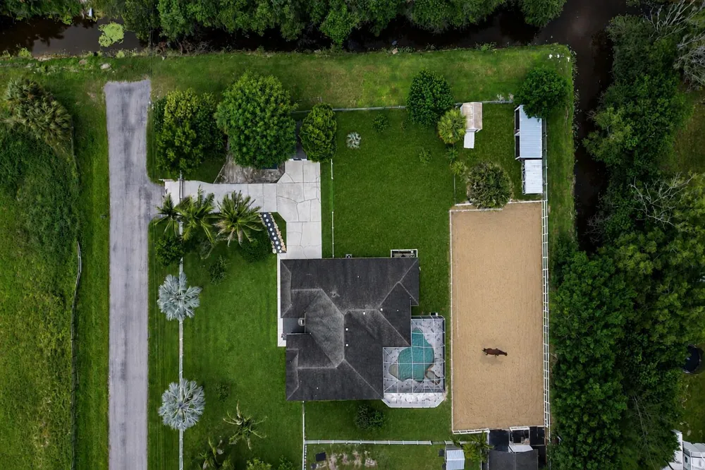 16137 E Aintree Drive Loxahatchee, FL 33470